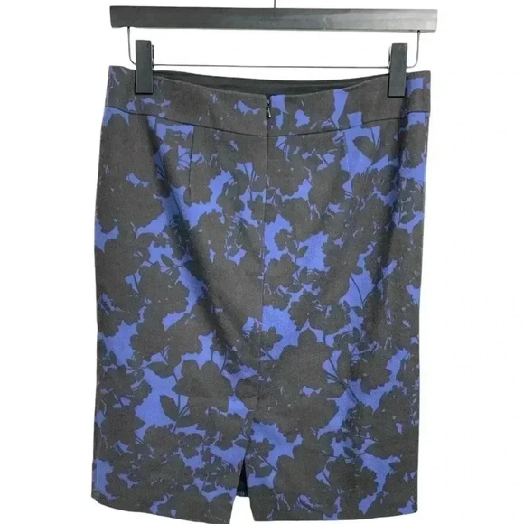 Talbots Wool Blend Skirt, Lined, Hidden  Back Zipper, Size 8 - Picture 3 of 7